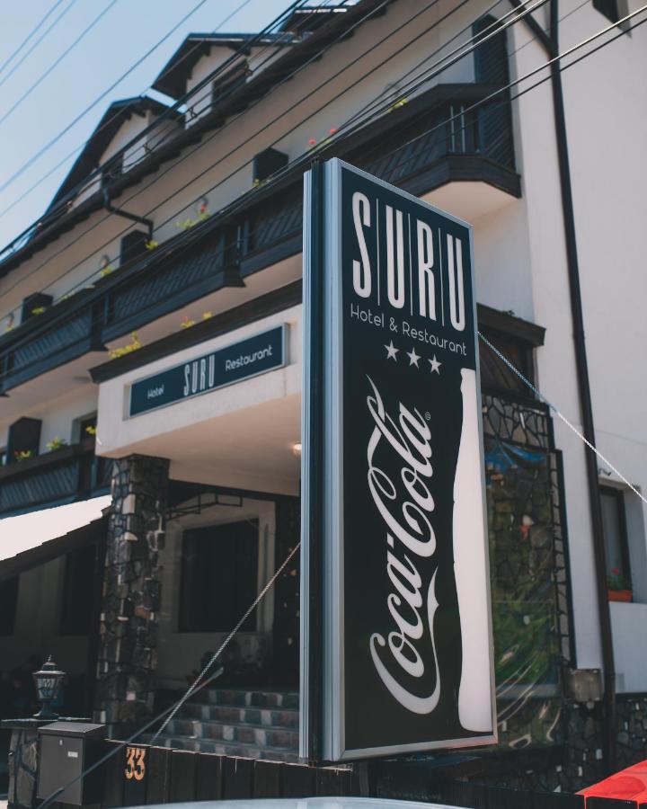 Suru Hotel & Restaurant Buşteni Exteriör bild